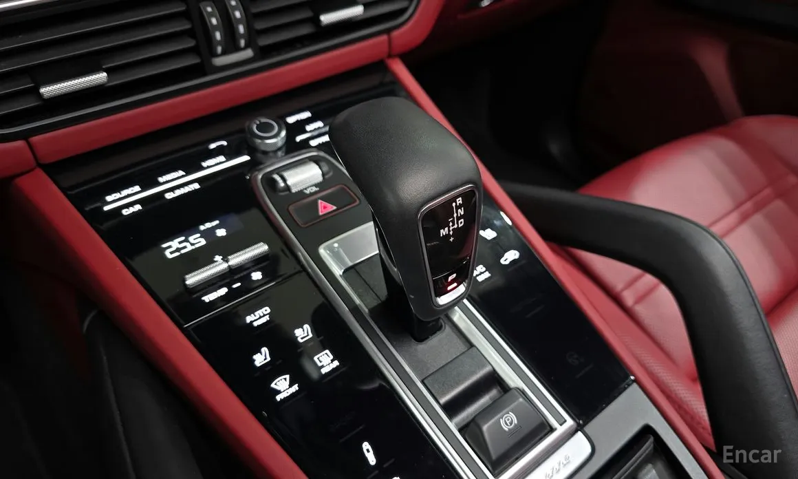 Porsche Cayenne 2019 3.0 PLATINUM EDITION