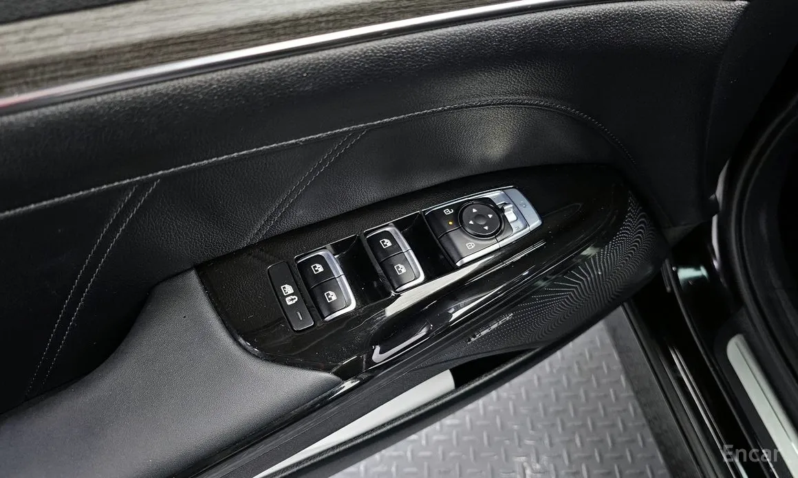 Фото 20 - Kia K5