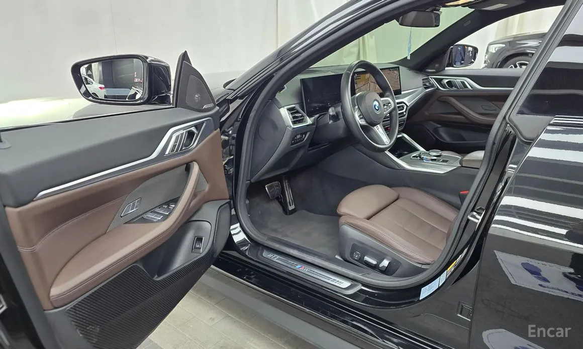 Фото 10 - BMW i4