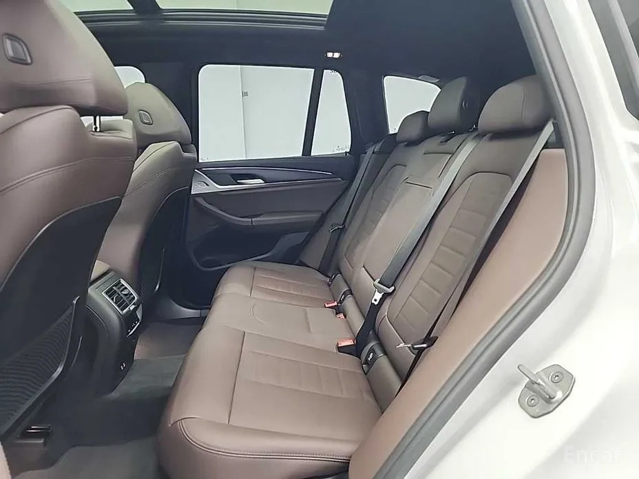 Фото 12 - BMW iX3