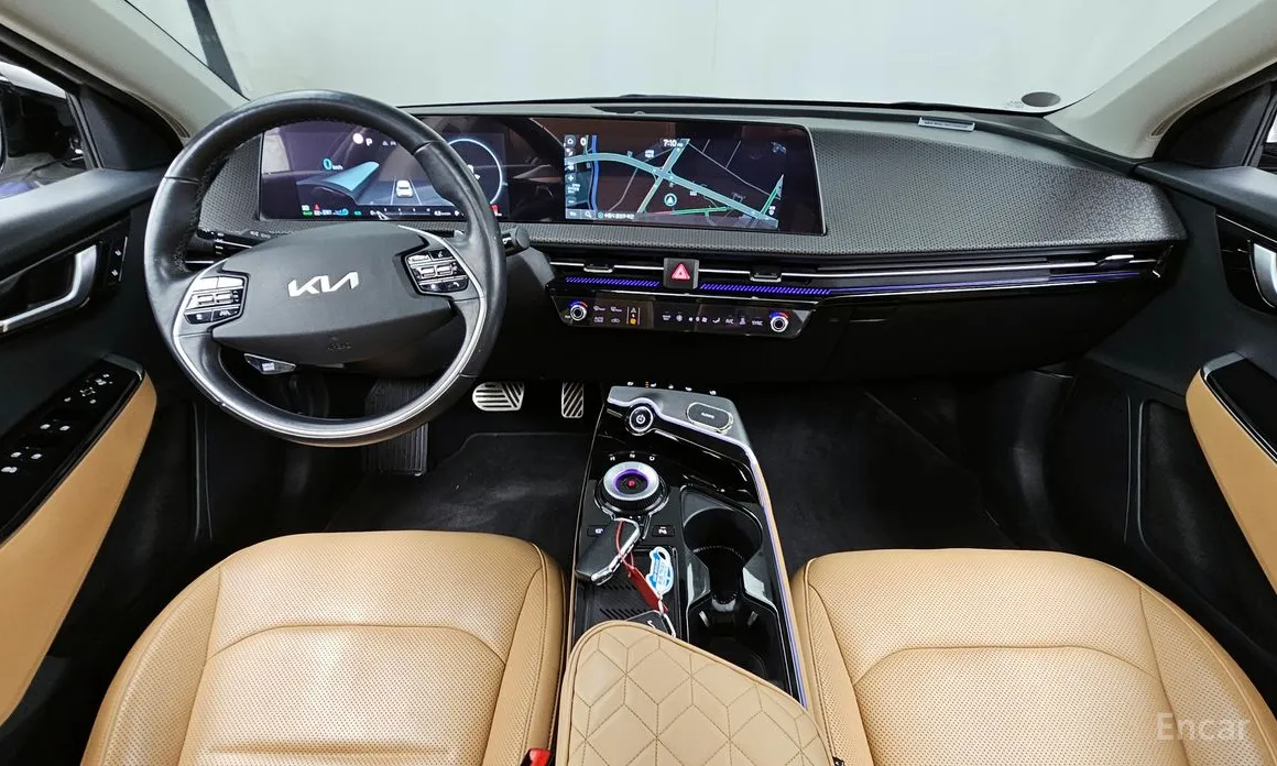 Фото 7 - Kia EV6