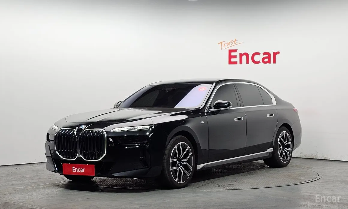 Фото 1 - BMW 7 Series