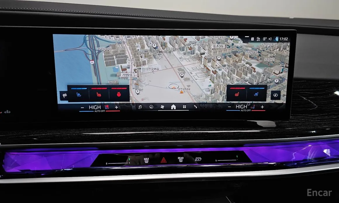 Фото 14 - BMW 7 Series