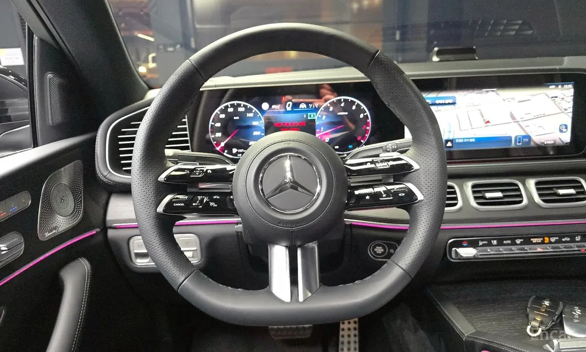 Фото 13 - Mercedes-Benz GLE-Class