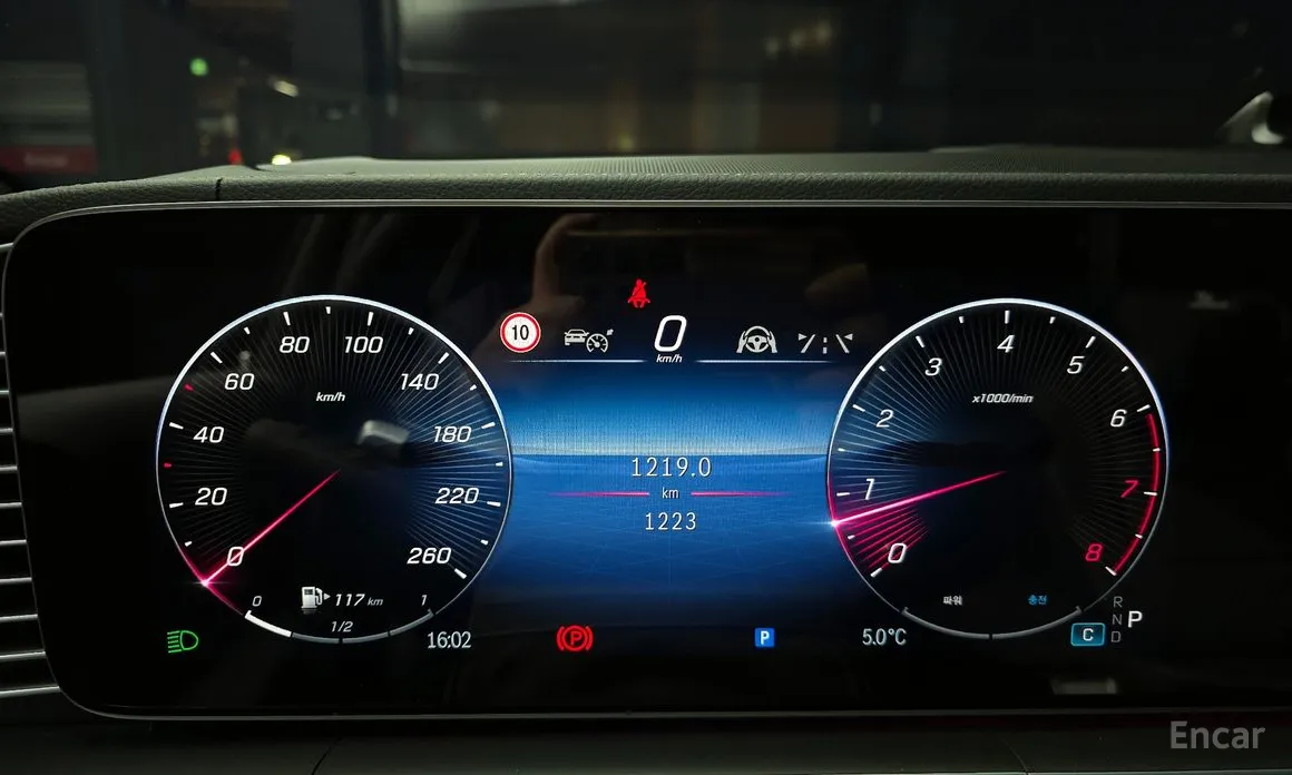 Фото 8 - Mercedes-Benz GLE-Class