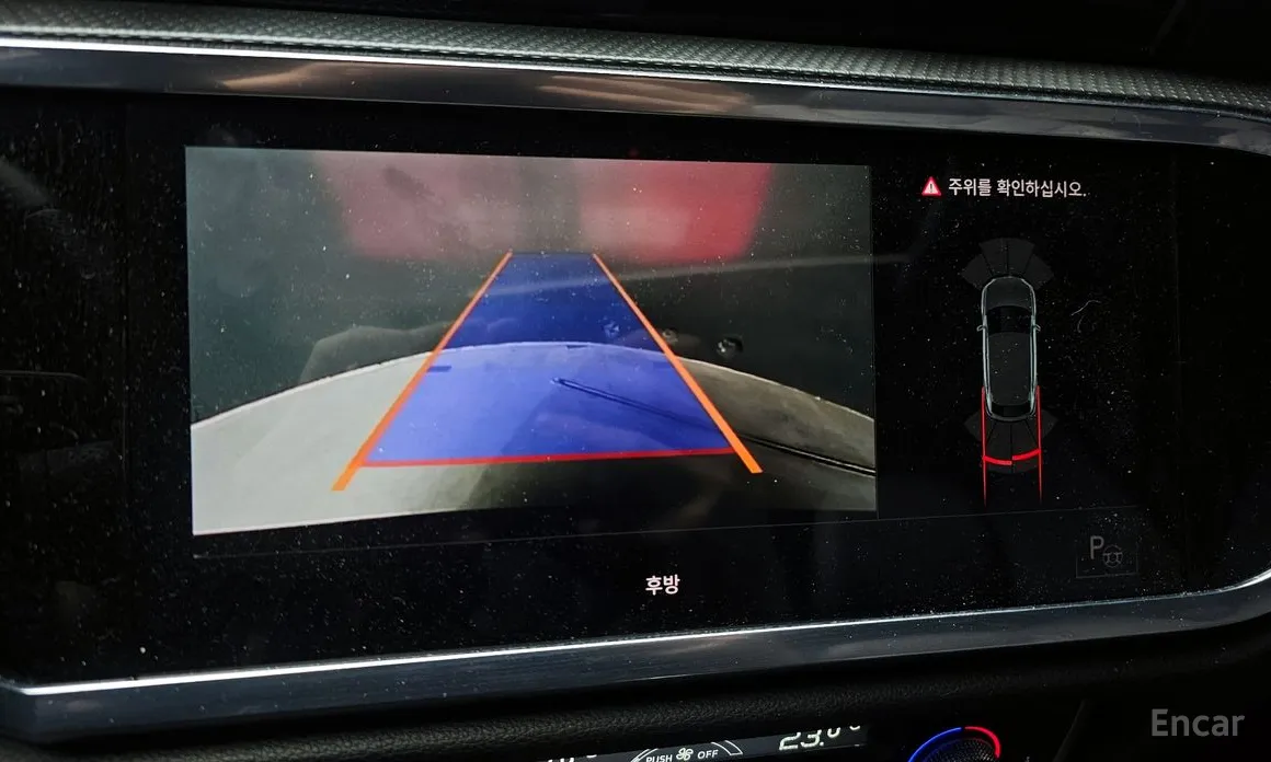 Фото 15 - Audi Q3