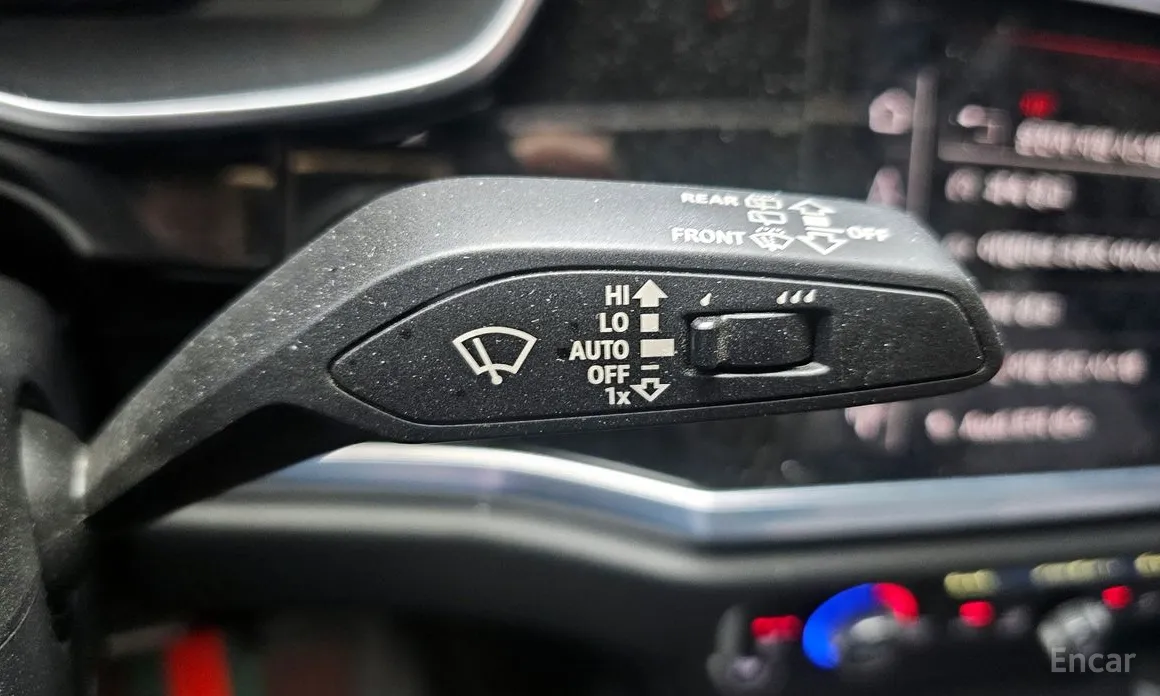 Фото 16 - Audi Q3