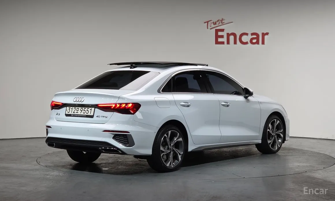 Фото 2 - Audi A3