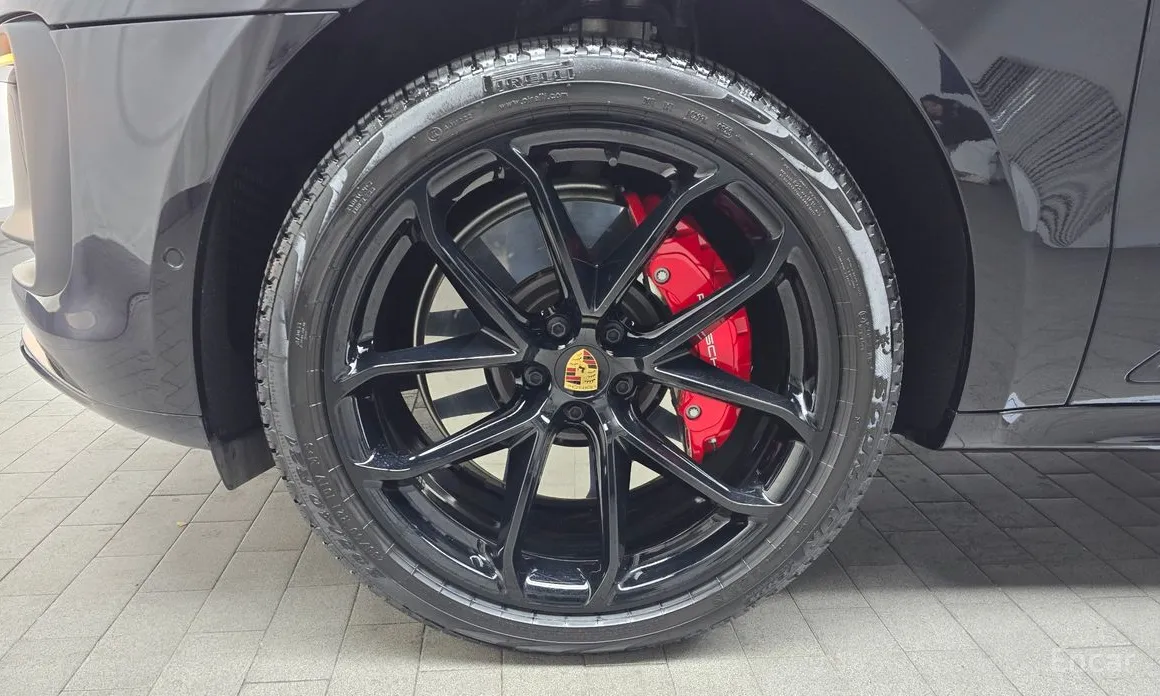 Фото 5 - Porsche Macan