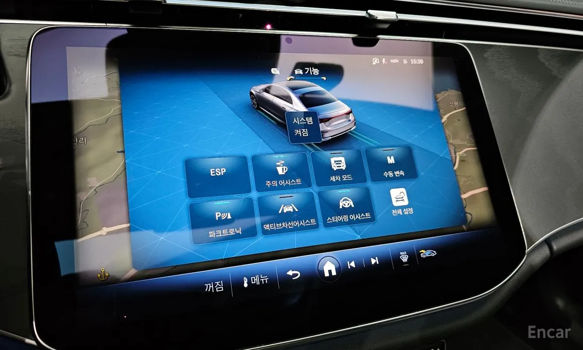 Фото 17 - Mercedes-Benz E-Class