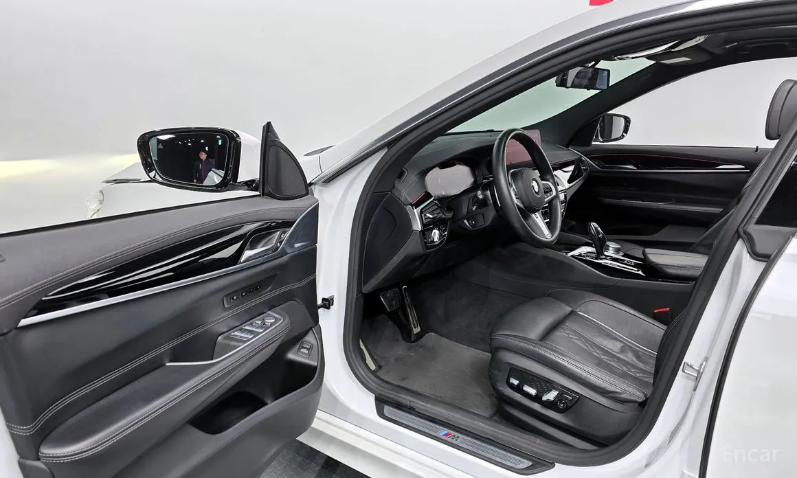 Photo 11 - BMW Gran Turismo