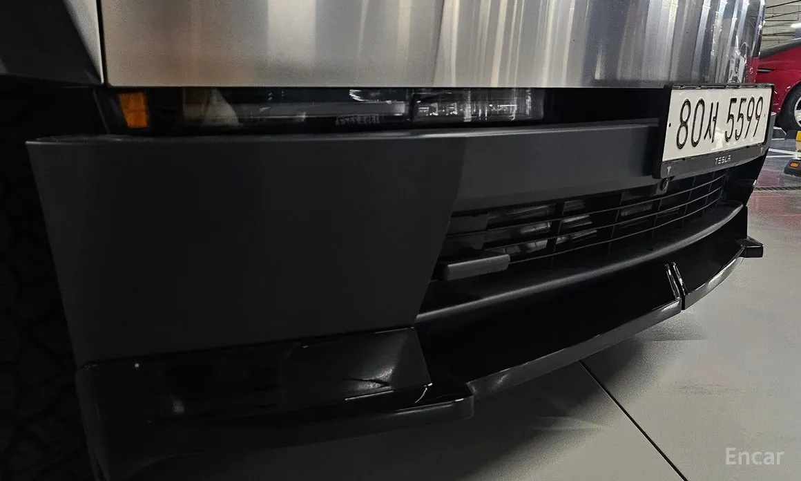 Фото 5 - Tesla Cybertruck