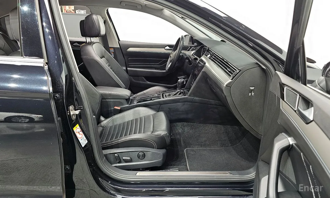 Фото 11 - Volkswagen Passat