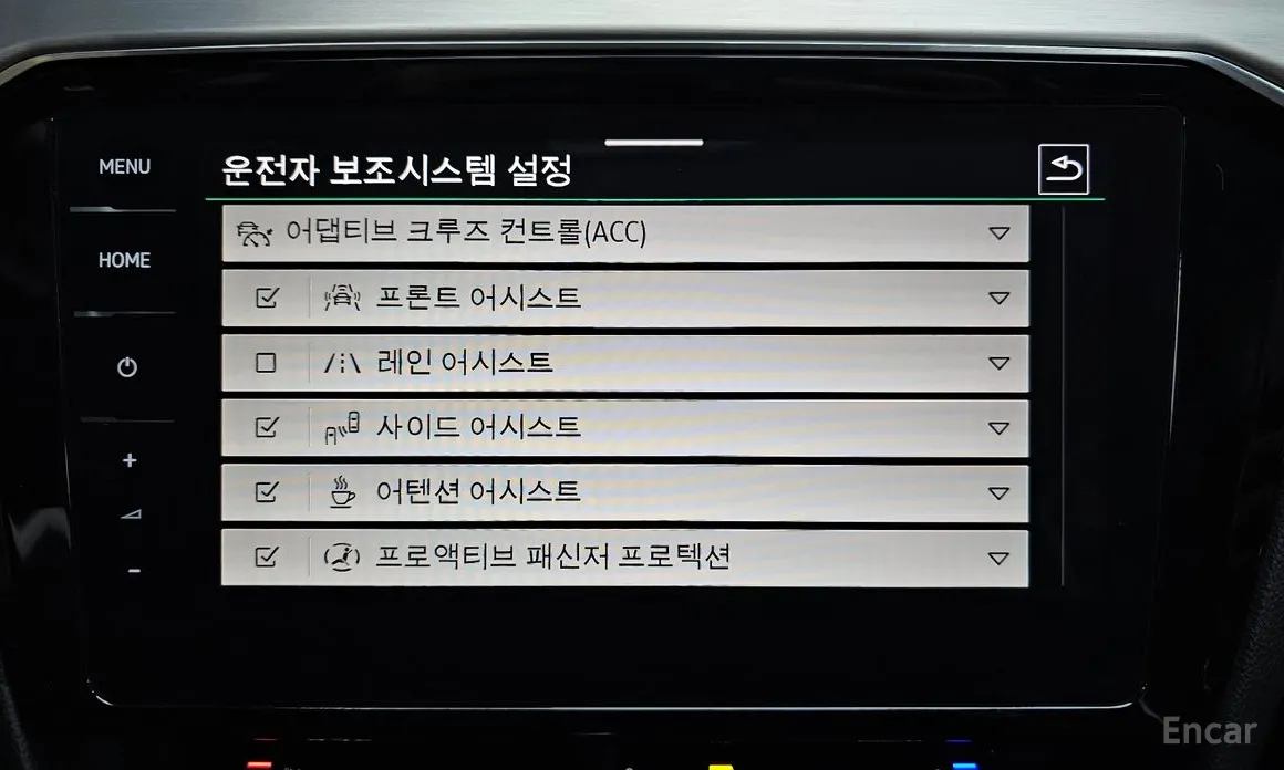 Фото 16 - Volkswagen Passat