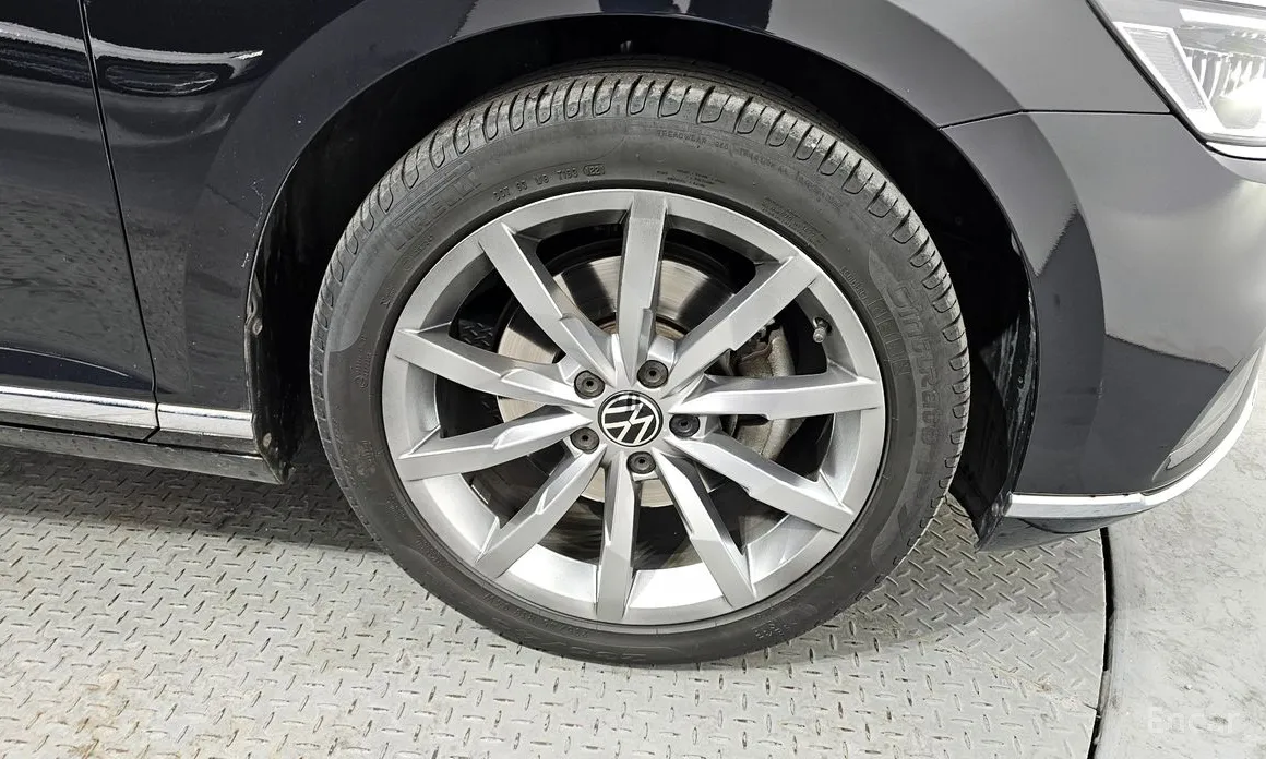 Фото 5 - Volkswagen Passat