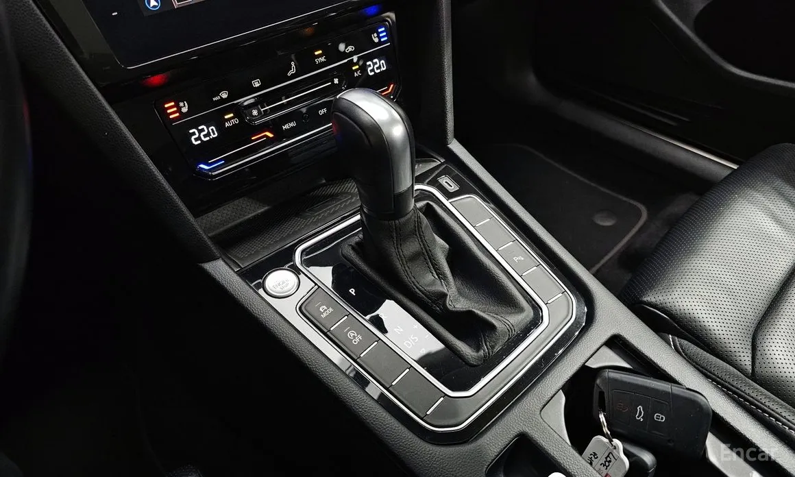 Фото 9 - Volkswagen Passat