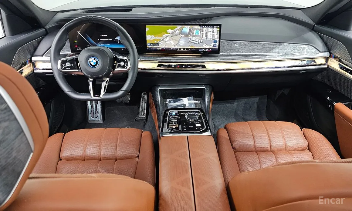 Фото 7 - BMW i7