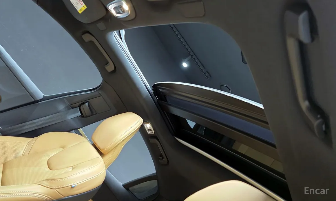 Фото 18 - Volvo S60