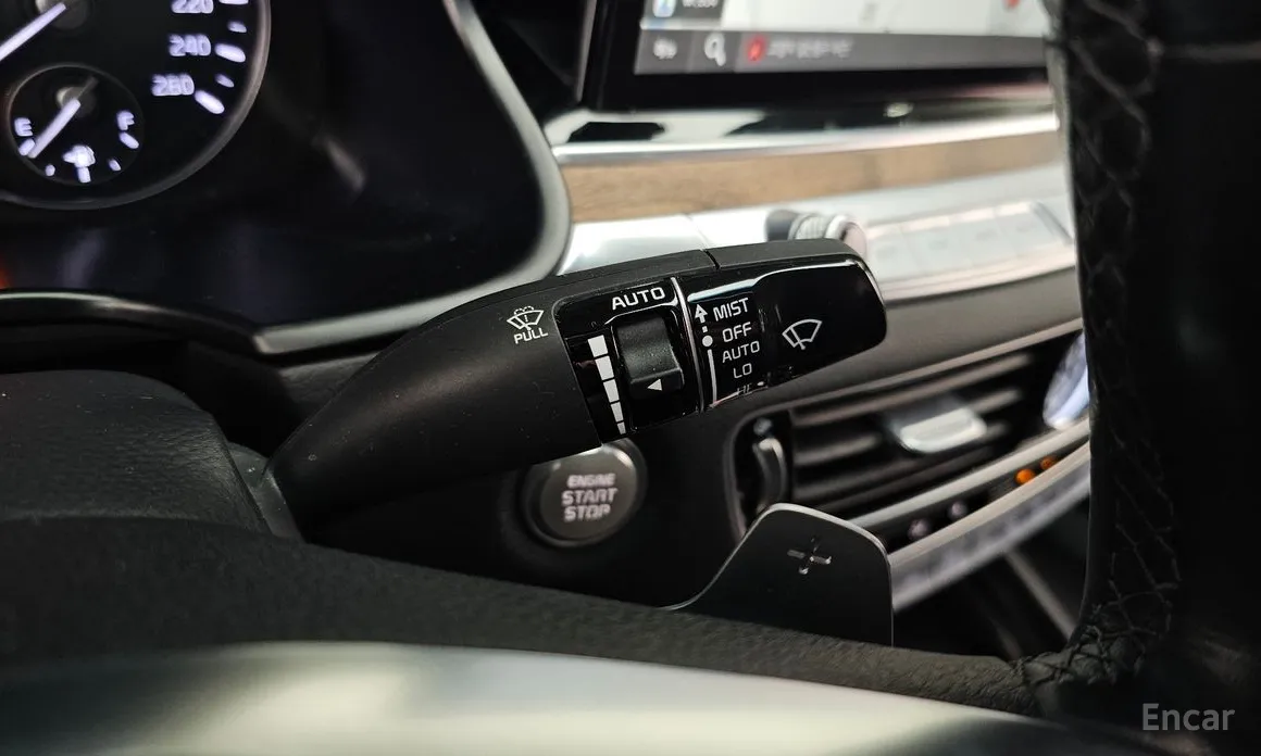 Фото 18 - Kia K9