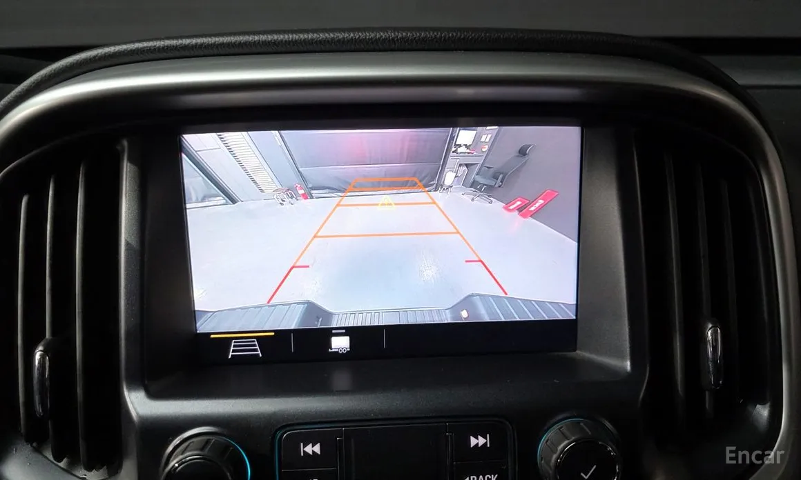 Фото 15 - Chevrolet Colorado