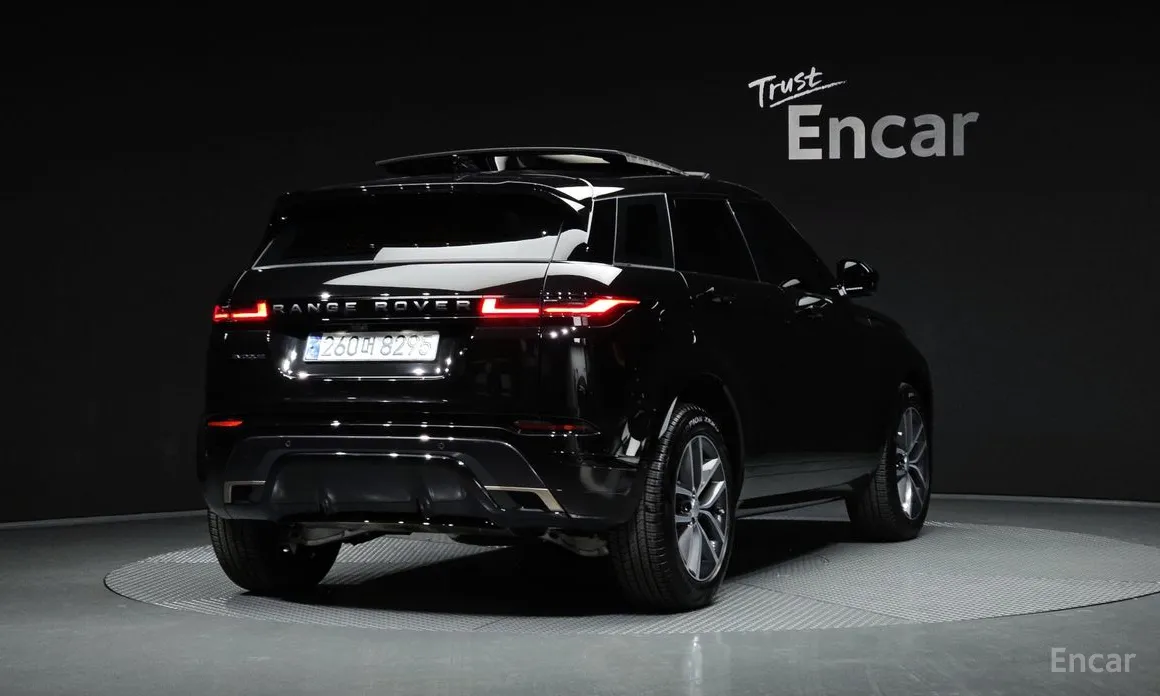 Фото 2 - Land Rover Range Rover Evoque