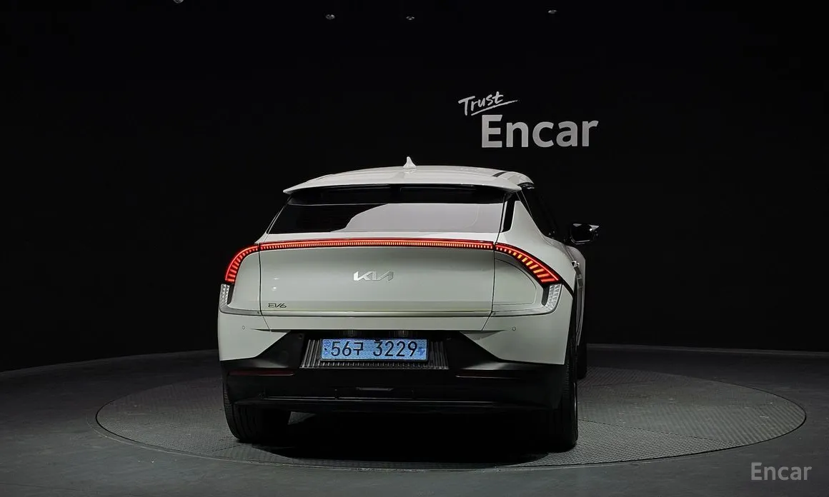 Фото 4 - Kia EV6