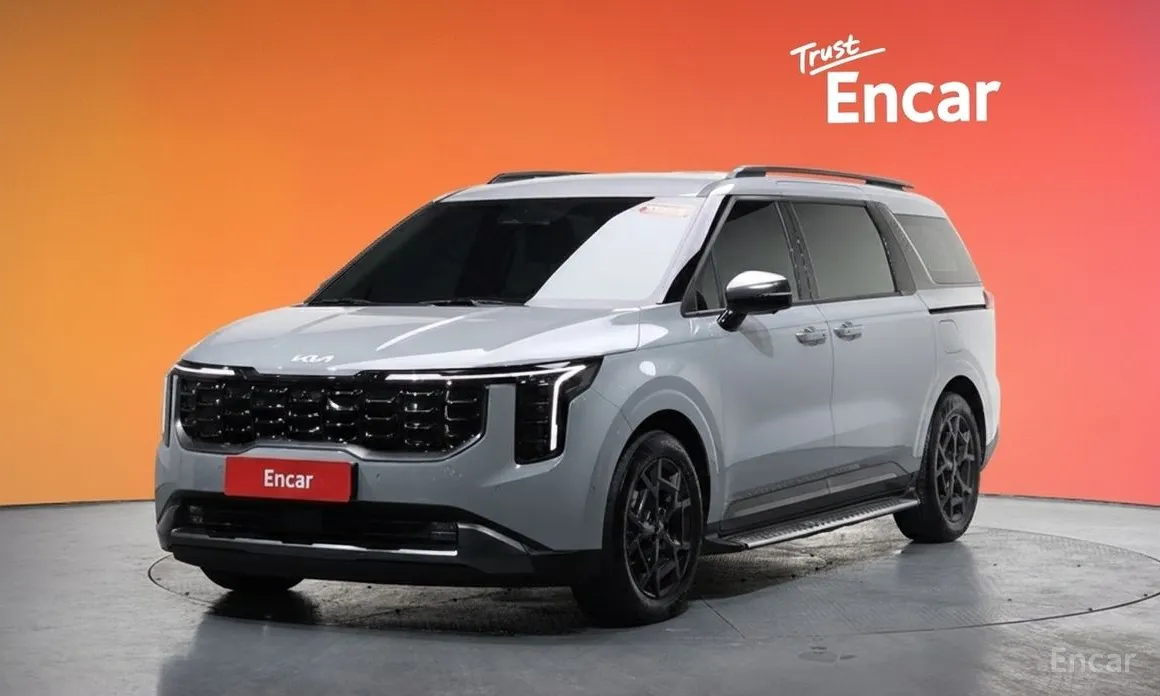 Фото 1 - Kia Carnival