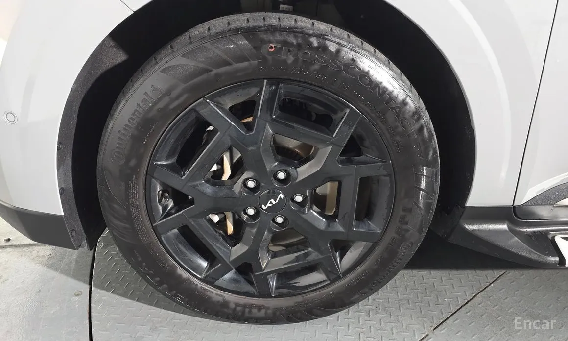 Фото 5 - Kia Carnival