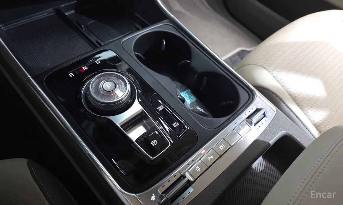 Фото 9 - Kia Carnival