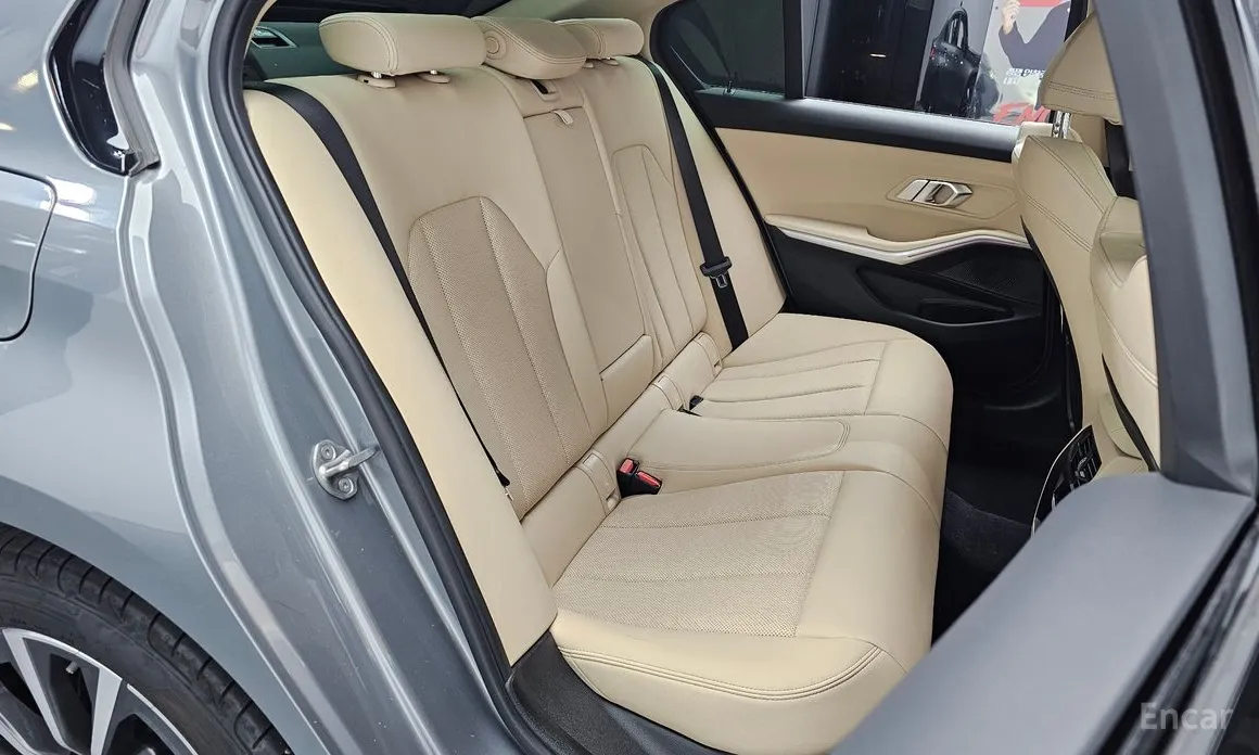 Фото 12 - BMW 3 Series