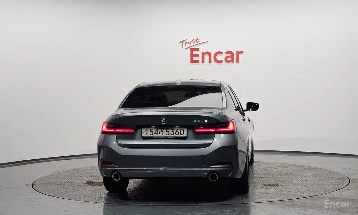 Фото 4 - BMW 3 Series