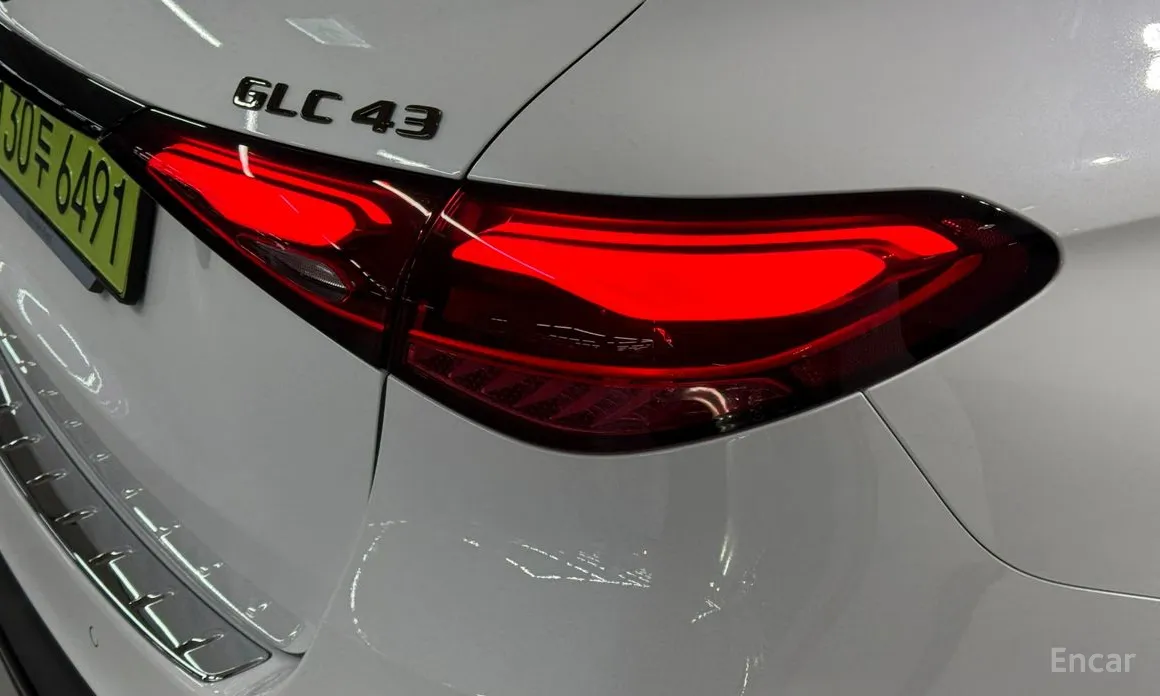 Фото 13 - Mercedes-Benz GLC-Class