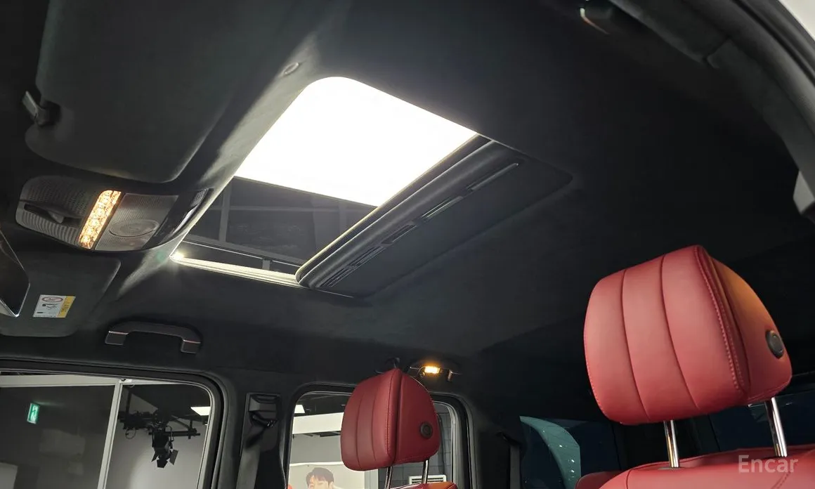 Photo 19 - Mercedes-Benz G-Class