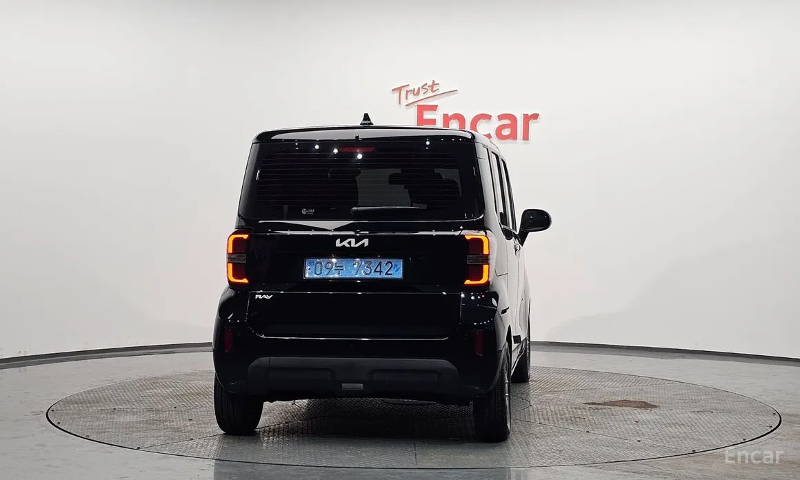 Фото 4 - Kia Ray