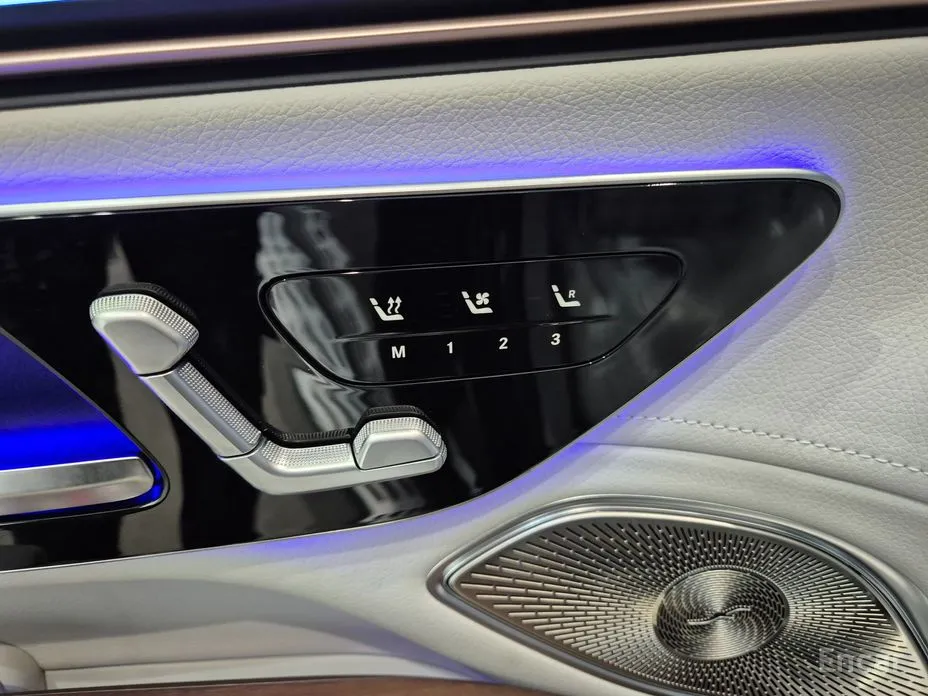 Фото 13 - Mercedes-Benz EQS