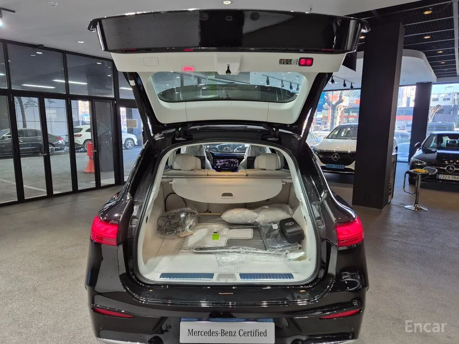 Фото 3 - Mercedes-Benz EQS