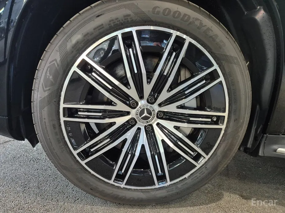 Фото 5 - Mercedes-Benz EQS