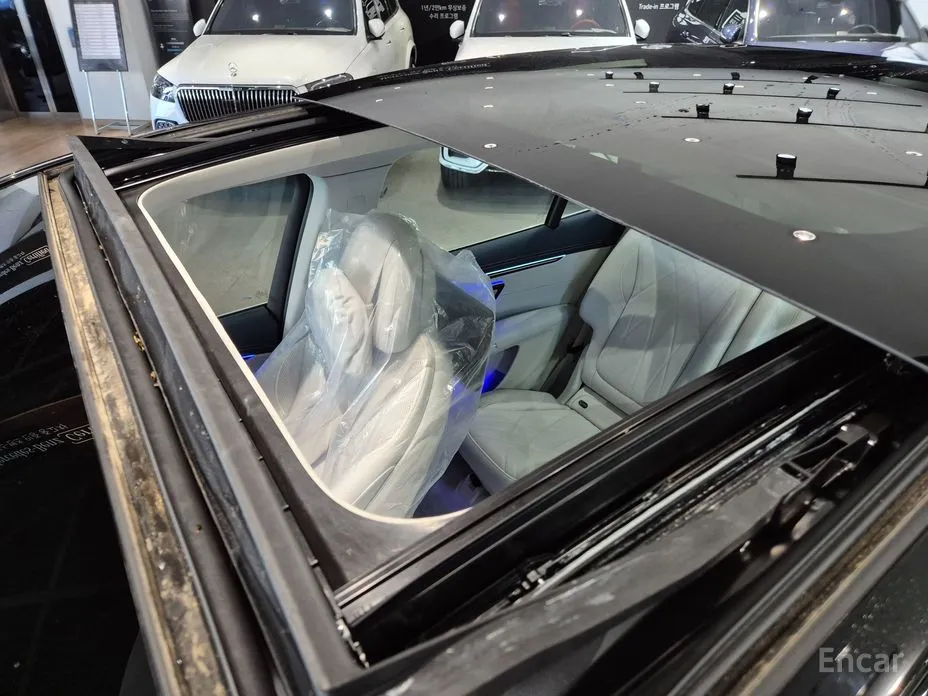 Фото 6 - Mercedes-Benz EQS