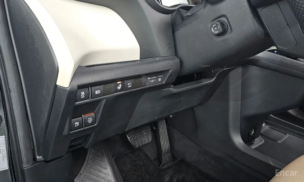 Фото 18 - Toyota Sienna