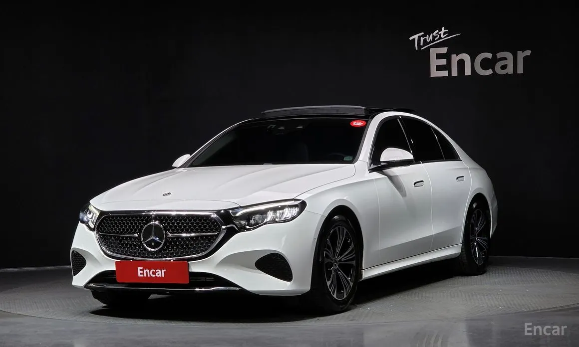 Фото 1 - Mercedes-Benz E-Class