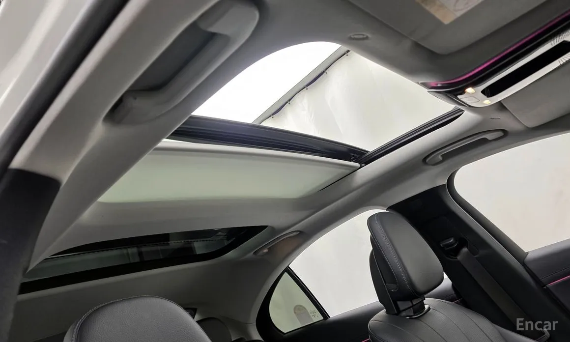 Фото 17 - Mercedes-Benz E-Class