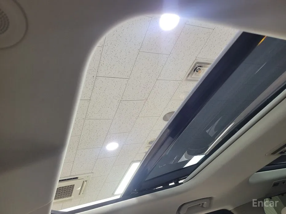 Фото 11 - Land Rover Discovery