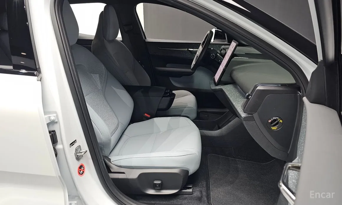 Фото 11 - Volvo EX30