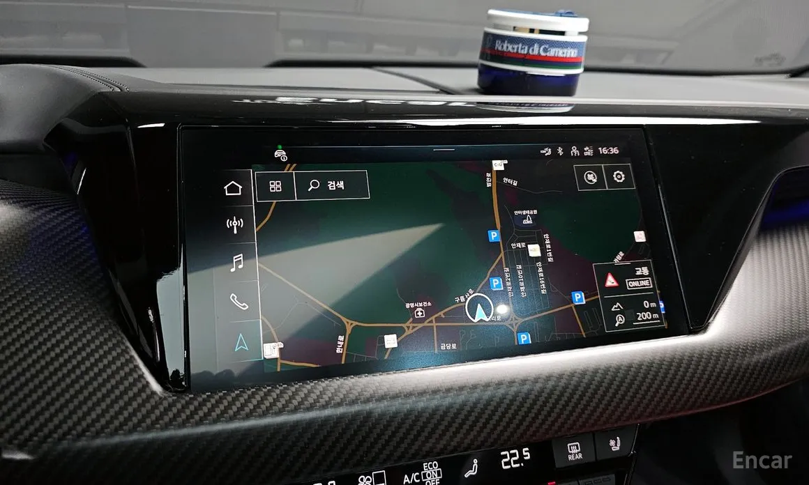 Фото 14 - Audi e-tron GT