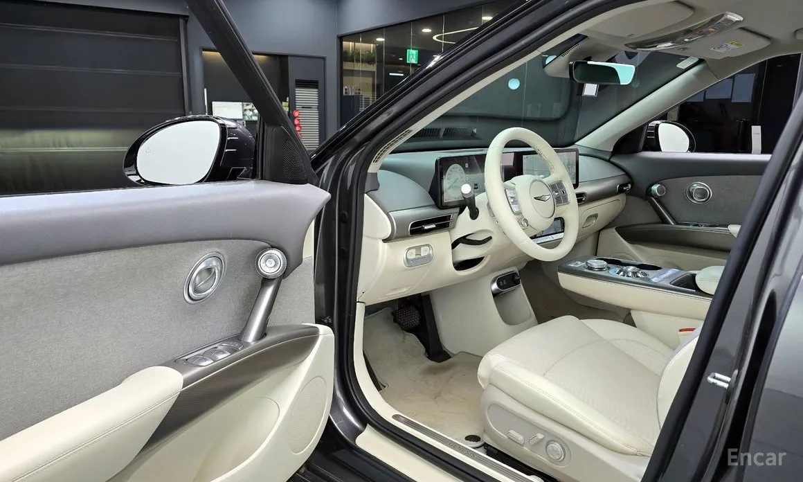 Фото 11 - Genesis GV60