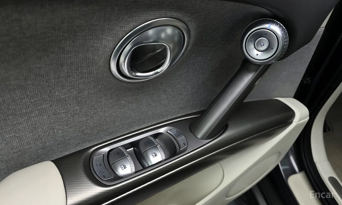 Фото 18 - Genesis GV60