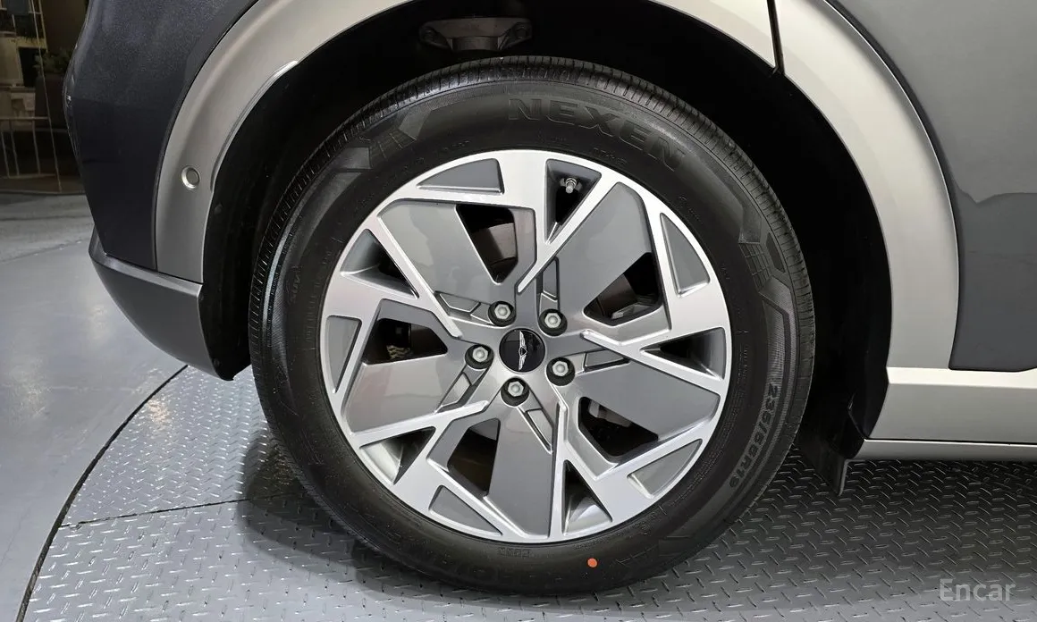 Фото 5 - Genesis GV60