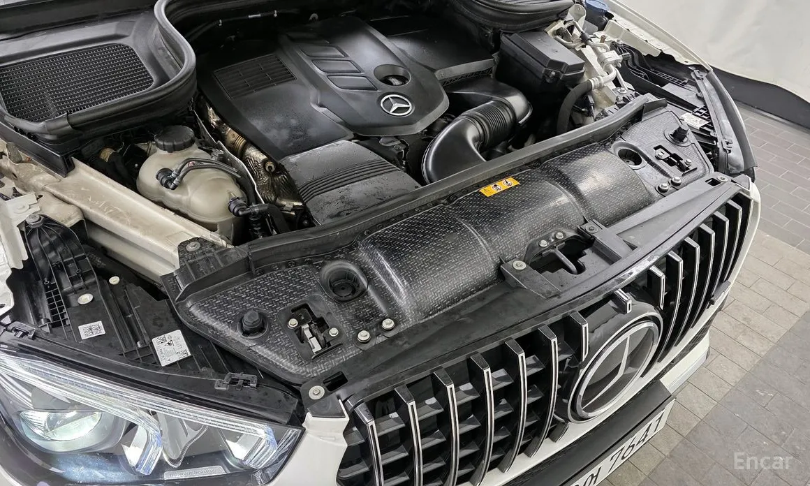 Фото 6 - Mercedes-Benz GLE-Class