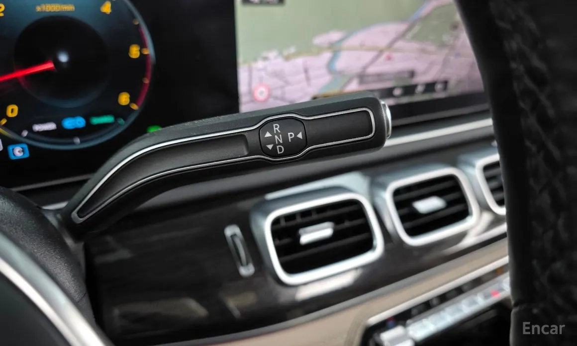 Фото 9 - Mercedes-Benz GLE-Class