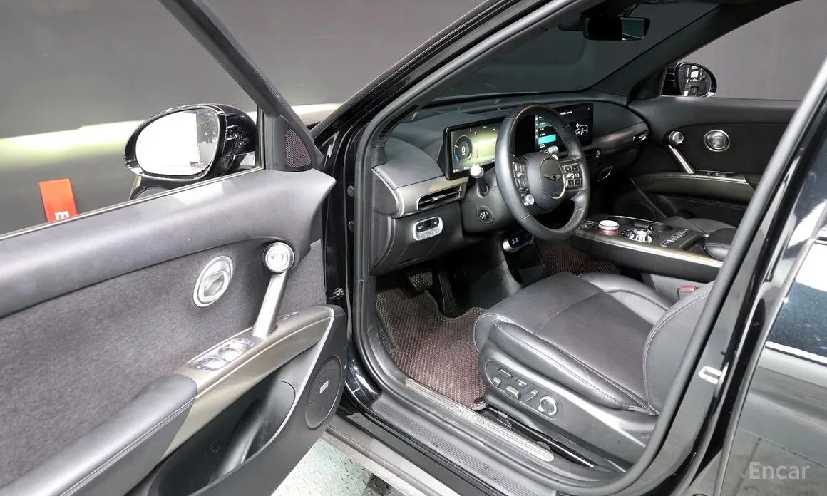 Фото 10 - Genesis GV60